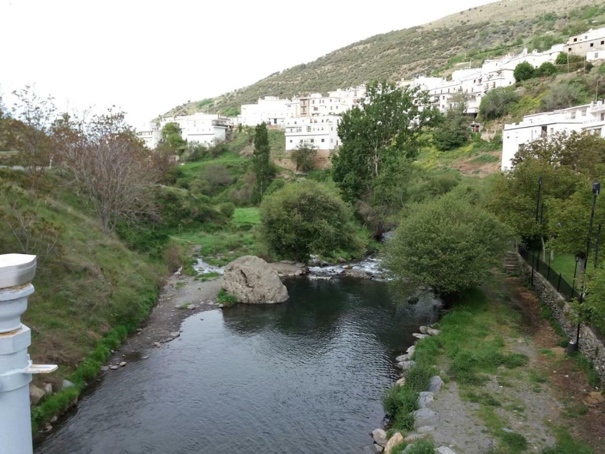 Apartamentos Casa Fermina - A 2 Horas De Las Pistas De Esqui Trevelez Bagian luar foto