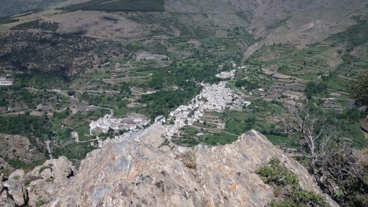 Apartamentos Casa Fermina - A 2 Horas De Las Pistas De Esqui Trevelez Bagian luar foto